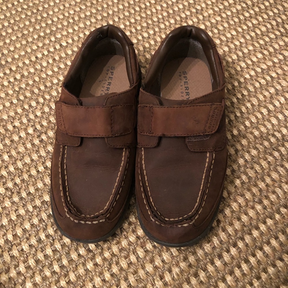 Sperry boys shoes